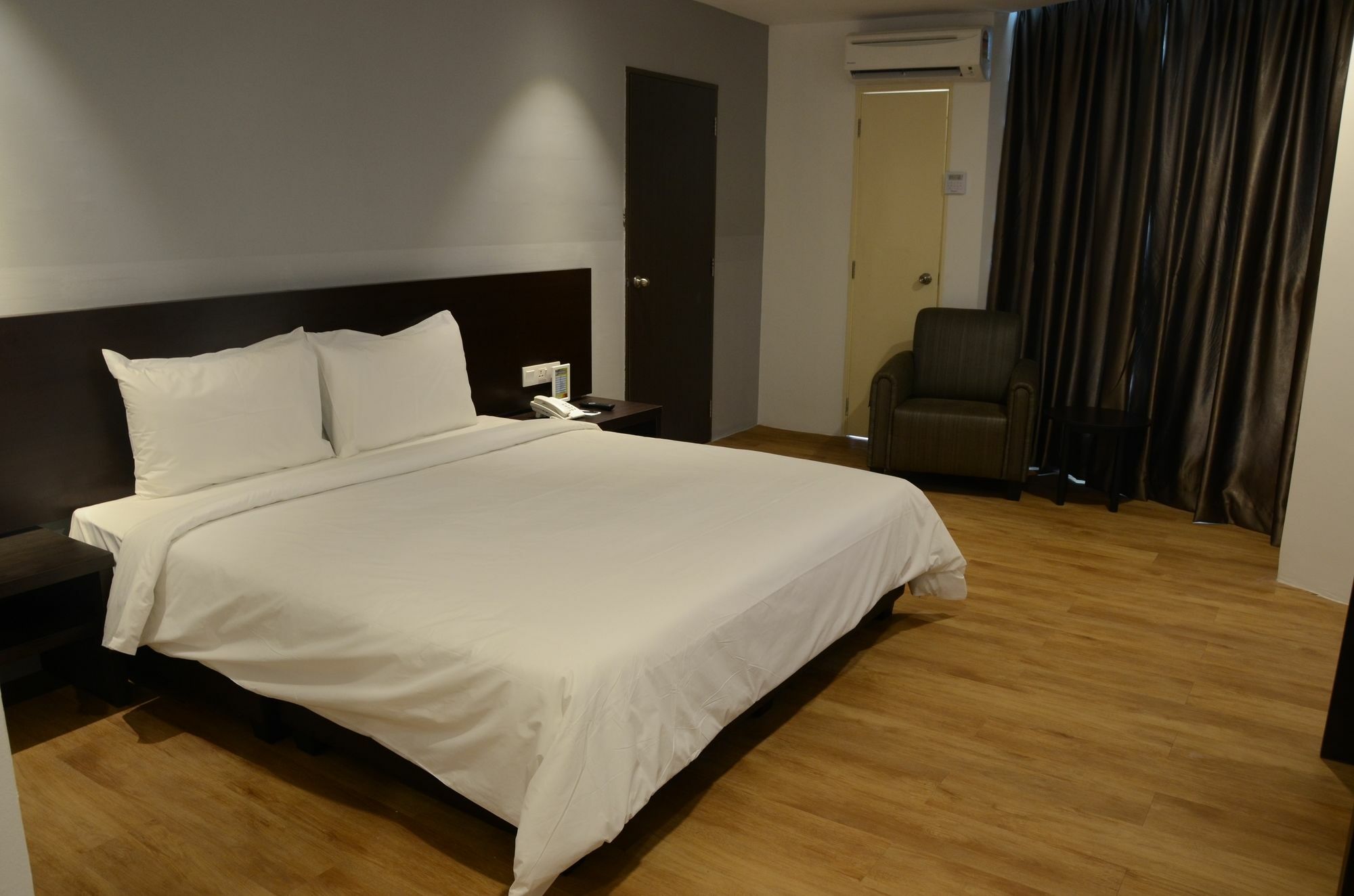 Summit Signature Hotel Oug Kl Куала Лумпур Екстериор снимка
